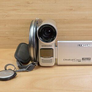 Samsung SC-DC163 / DVD Camcorder / 30x Optical Zoom / Tested & Working